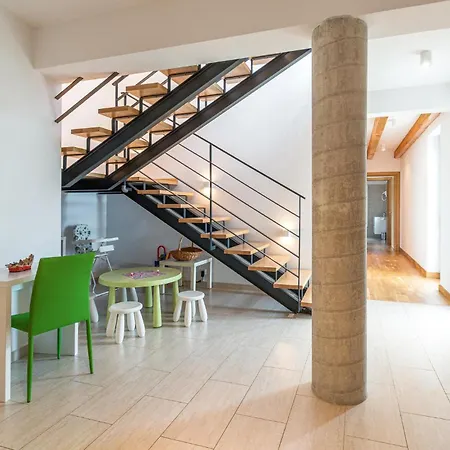 4 Bedroom Nice Home In Stokovci * Stokovci